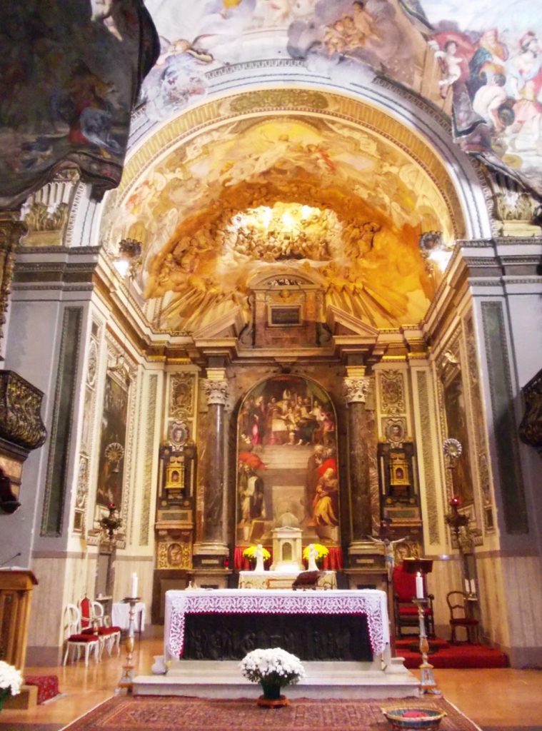 Interno Chiesa del Gesù