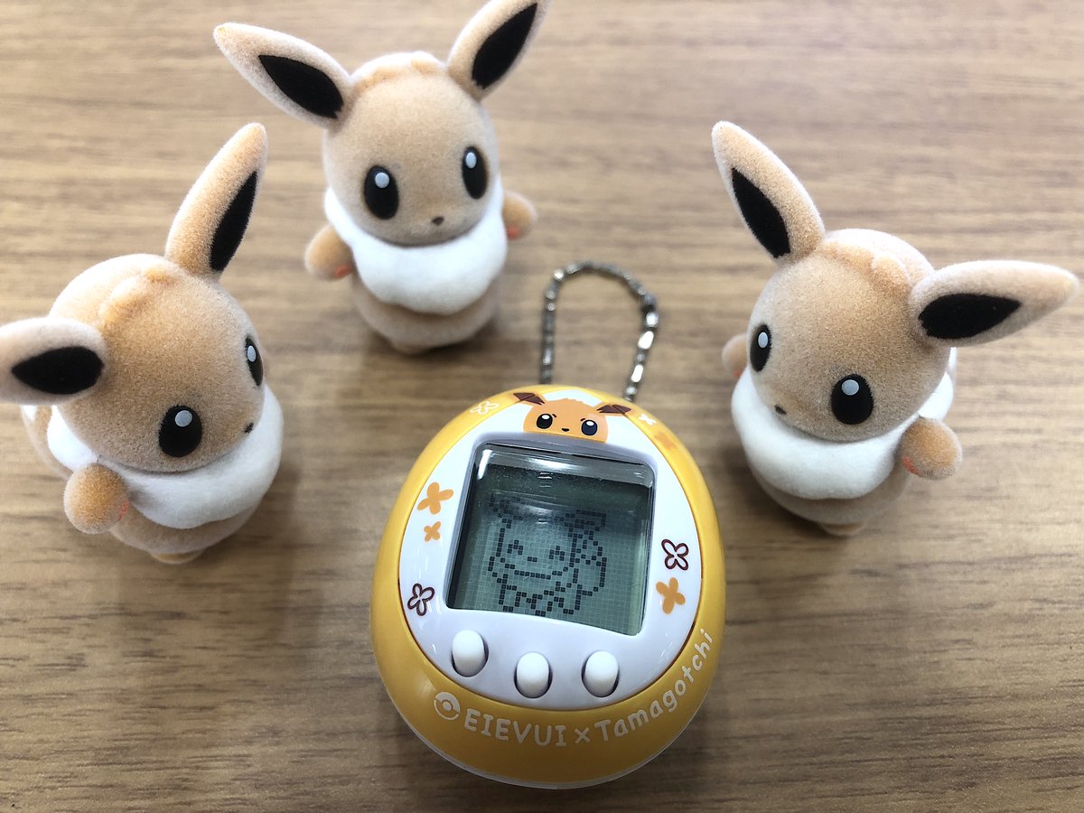 Il più recente e più ricercato Tamagotchi, Eevee, ispirato alla seria anime "Pokemon"